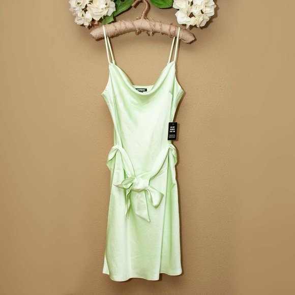 NWT Express Satin Cowl Neck Belted Slip Dress in Lime Cream size M - Picture 2 of 4